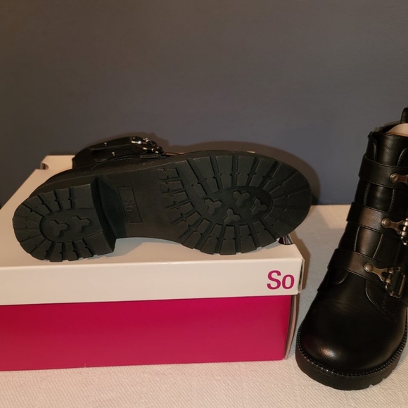 SO BRAND NEW Triple Buckle Boots - Picture 4 of 7